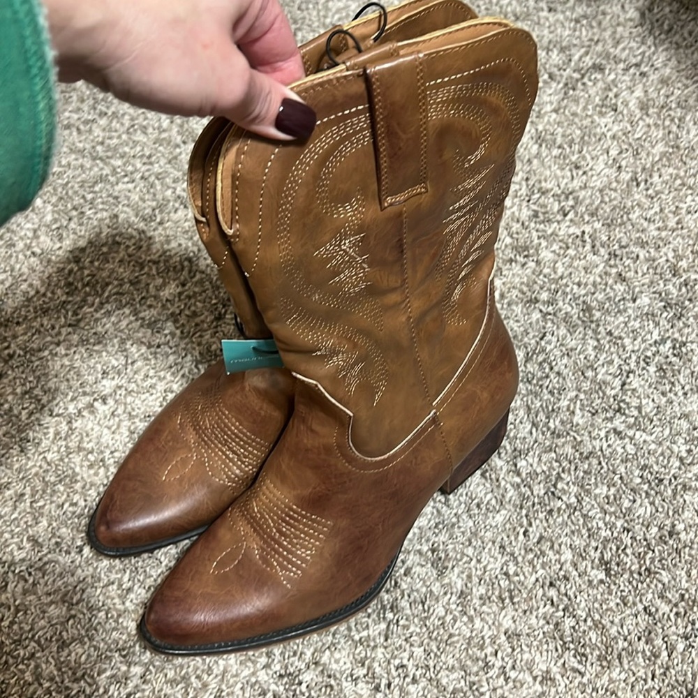 Maurice’s Cowgirl boots